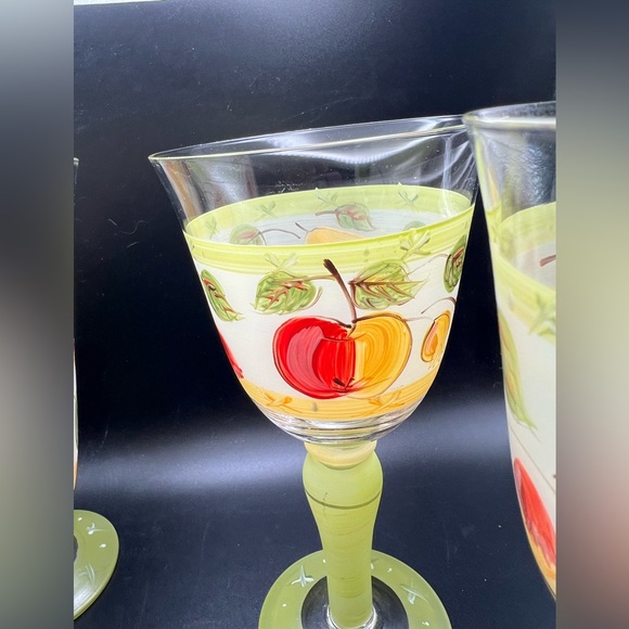 Vintage handblown hand painted 1970’s colors fruit pattern long stem glasses . - Picture 4 of 9